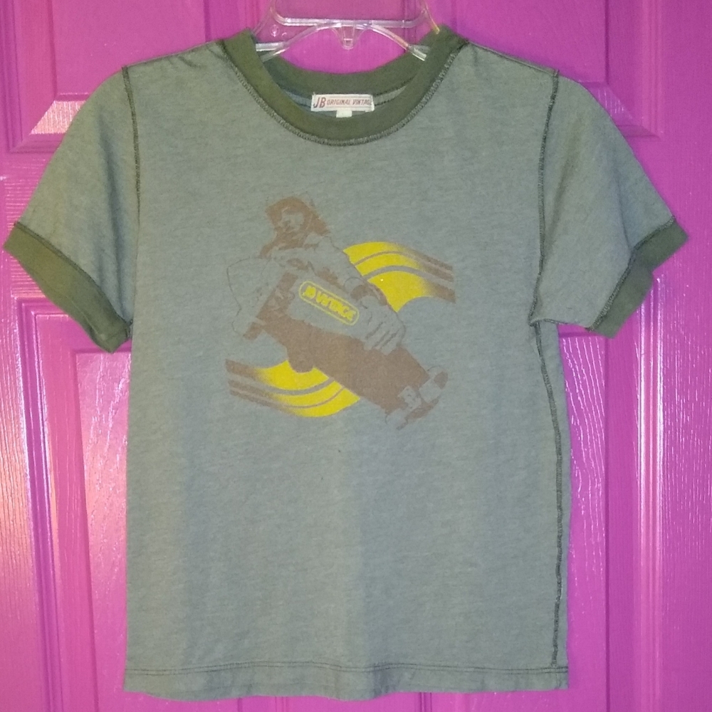 6/$25🌈JB Original Vintage Boys Graphic T-Shirt
